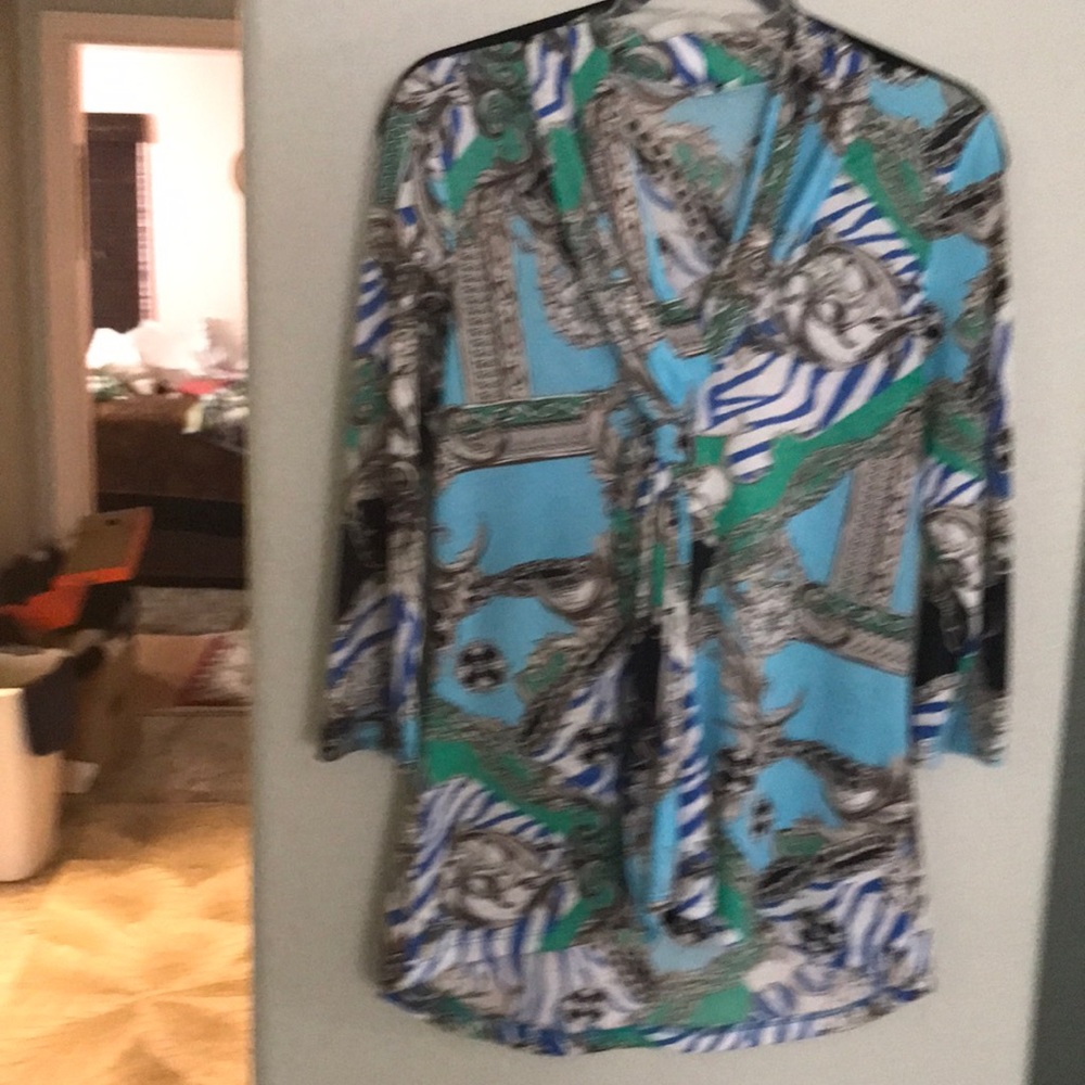 Top by IQ Paris